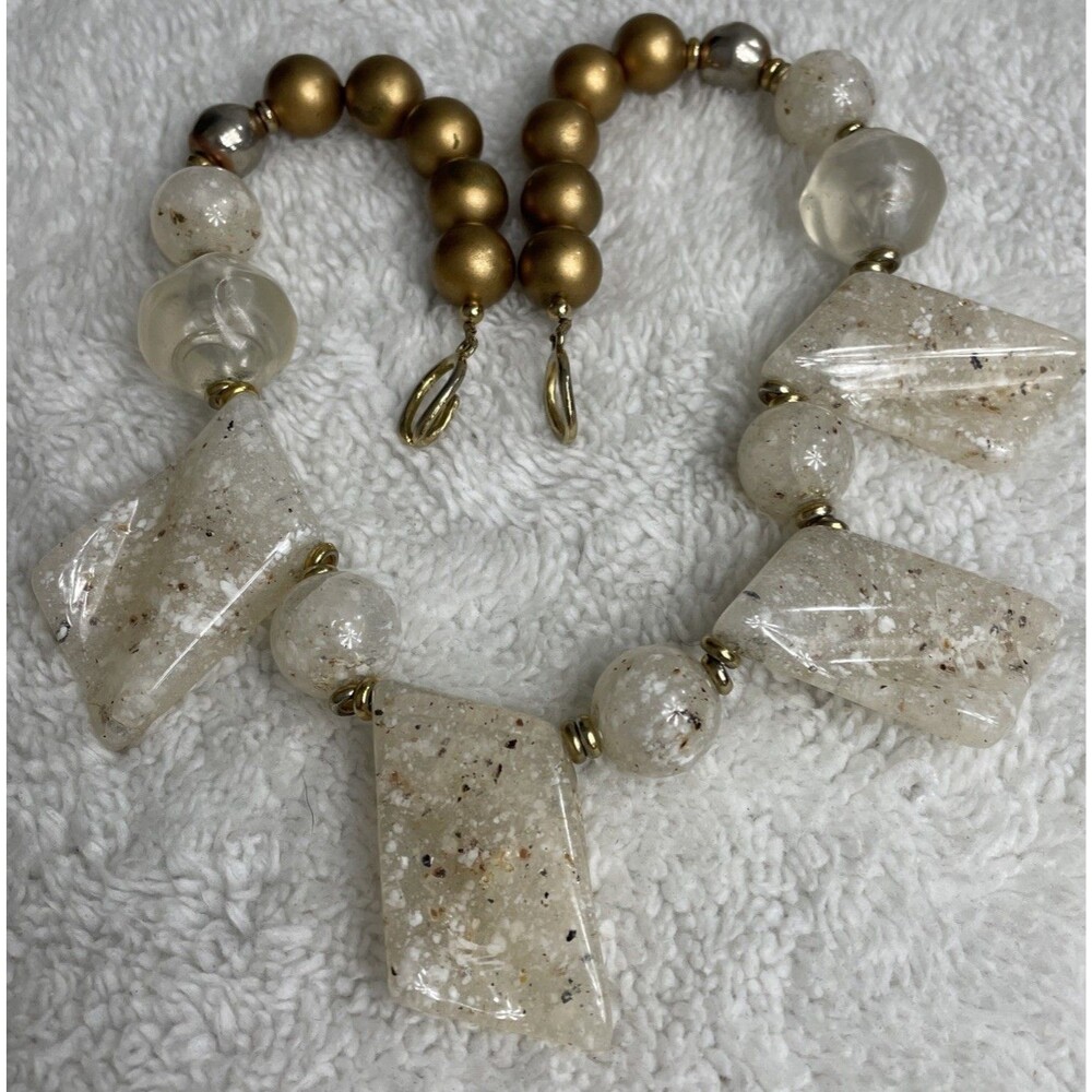 Vintage style Champagne Gold Speckled Lucite Chunky Statement Necklace 20”